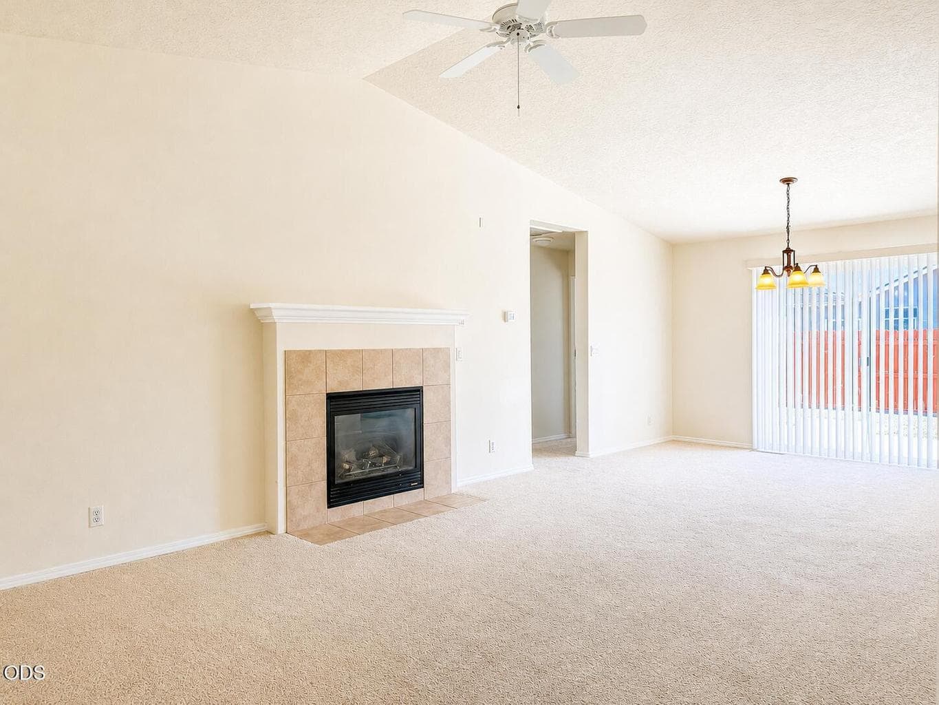 Photo of 758 Sandstone Court 5 of 16