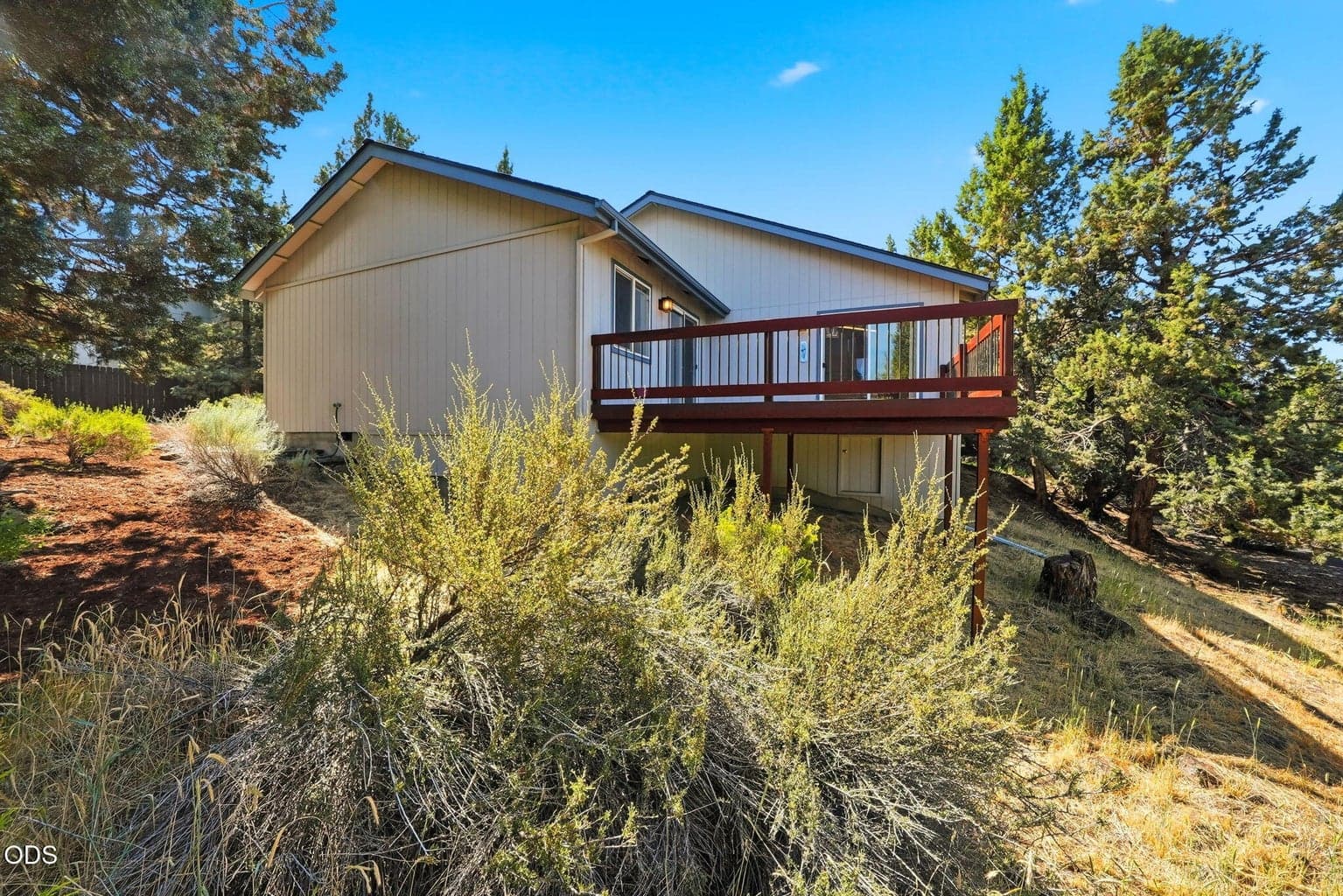 Photo of 2058 NE Hollow Tree Lane 40 of 41