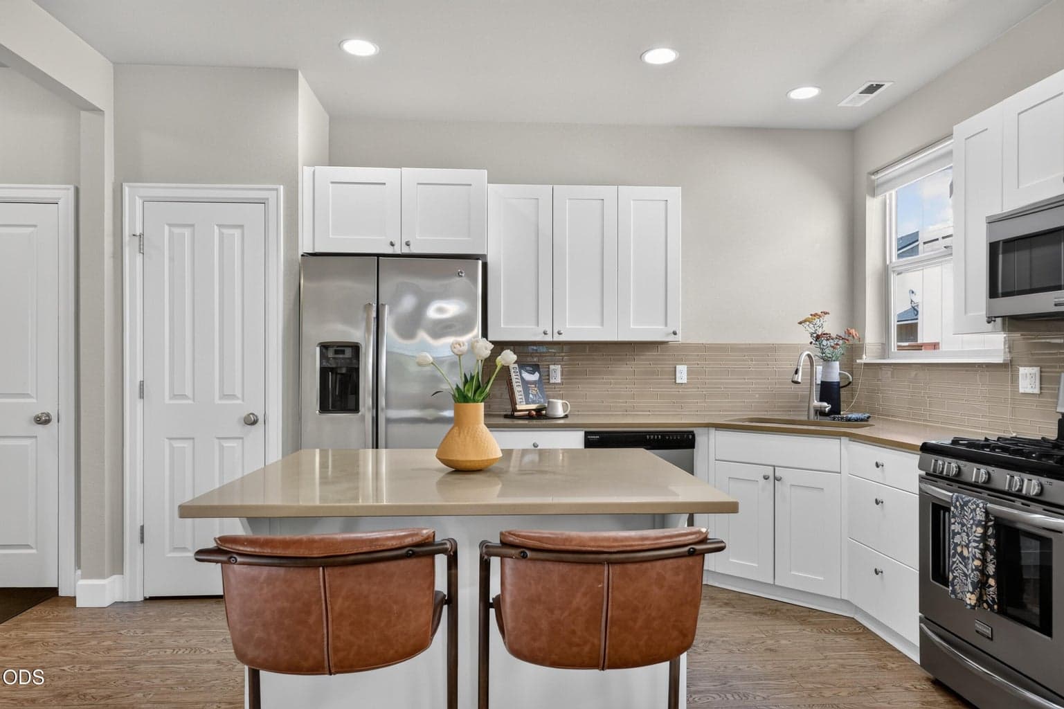 Photo of 20540 Gloucester Lane 8 of 42
