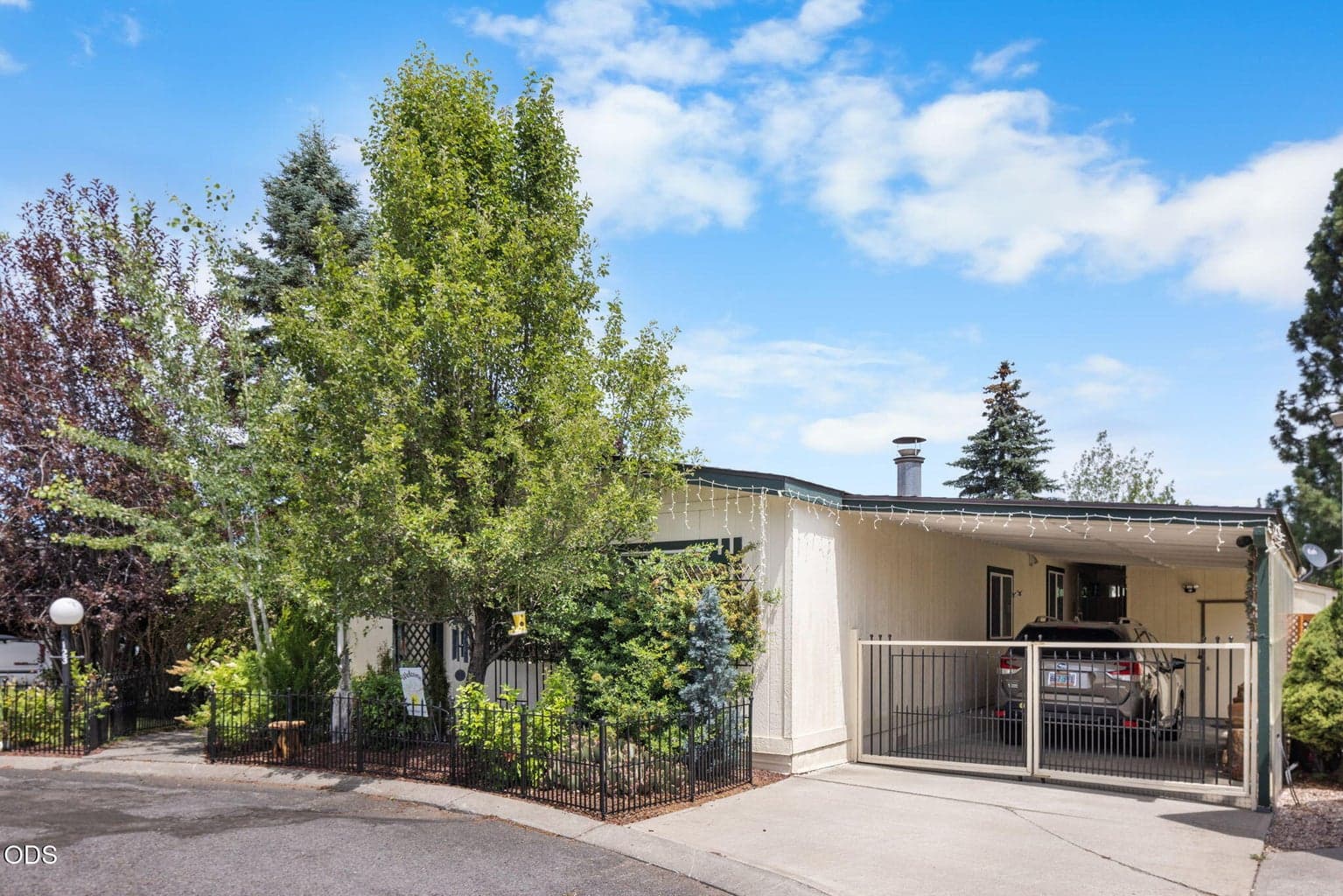 Photo of 1001 SE 15th Street 36 of 52
