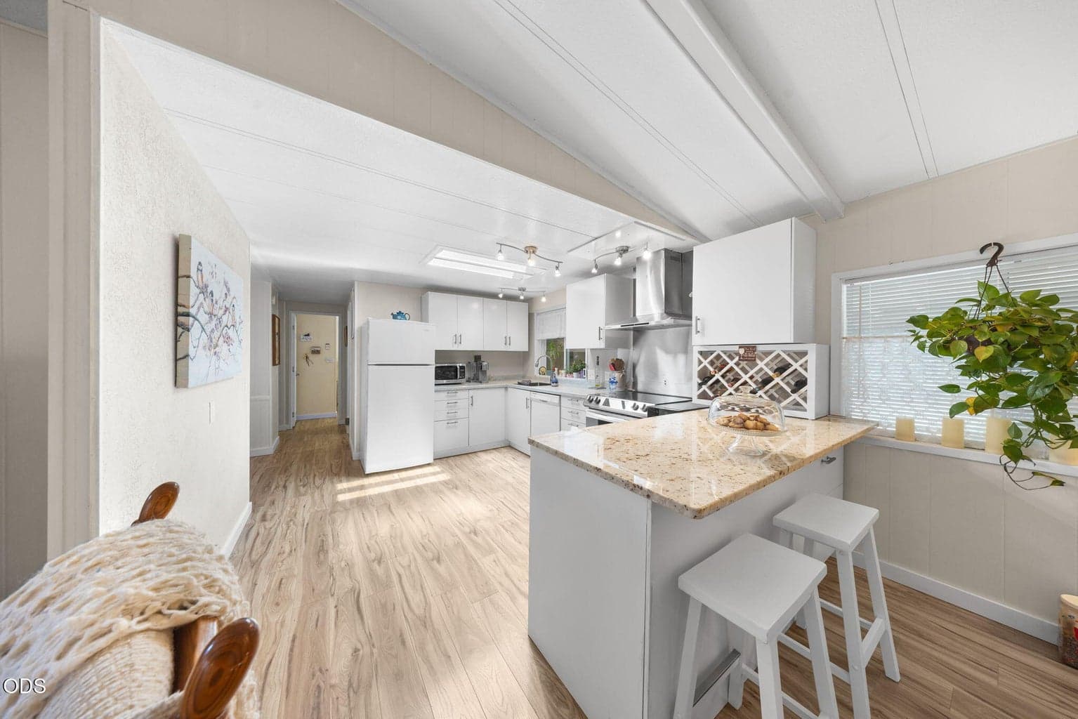 Photo of 1001 SE 15th Street 7 of 52