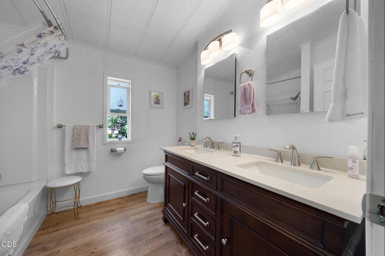 Photo of 1001 SE 15th Street 16 of 52