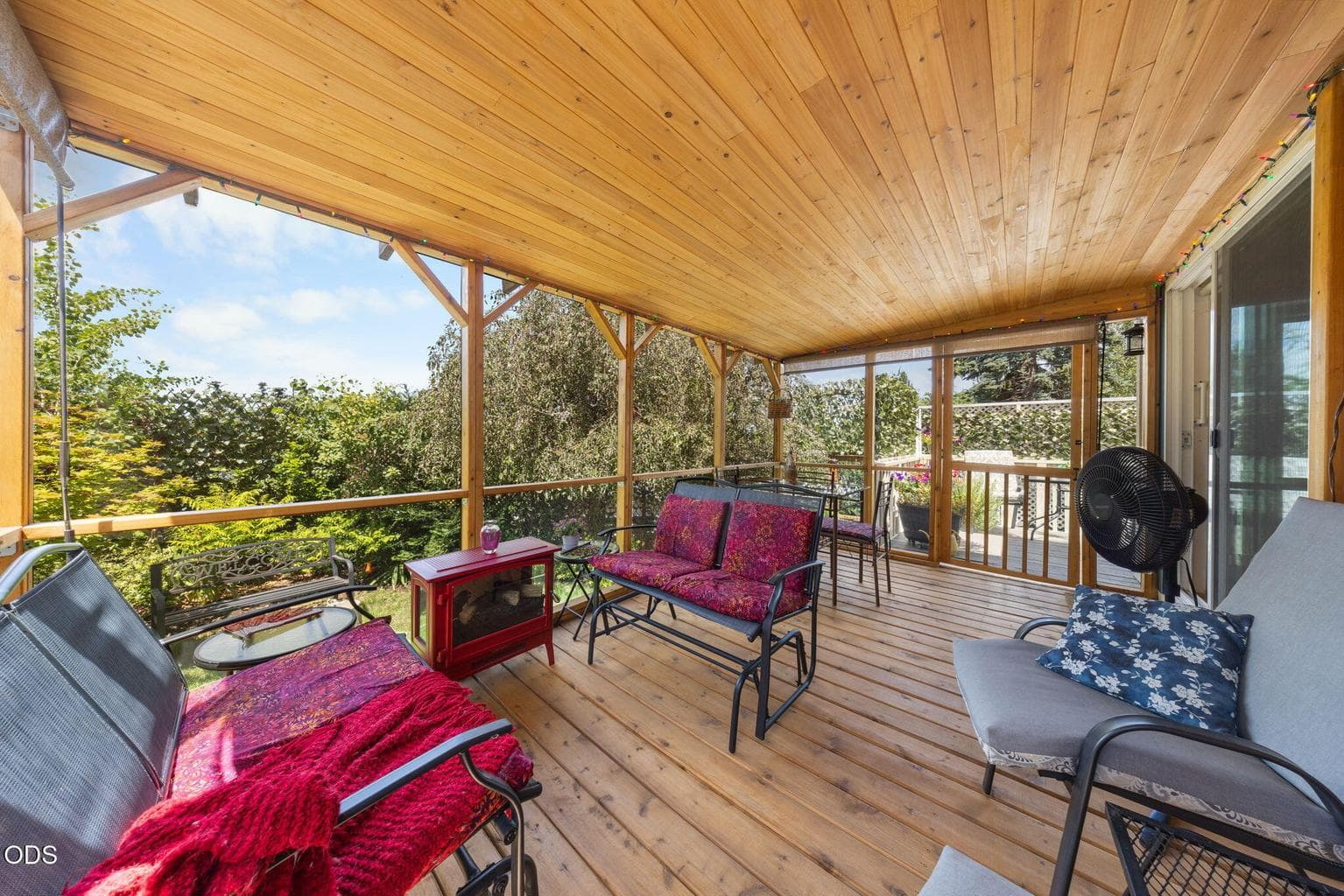 Photo of 1001 SE 15th Street 51 of 52