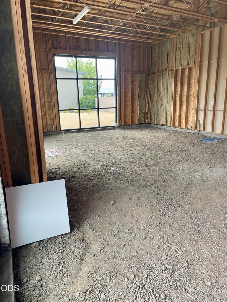 Photo of 2984 6th Street 4 of 7