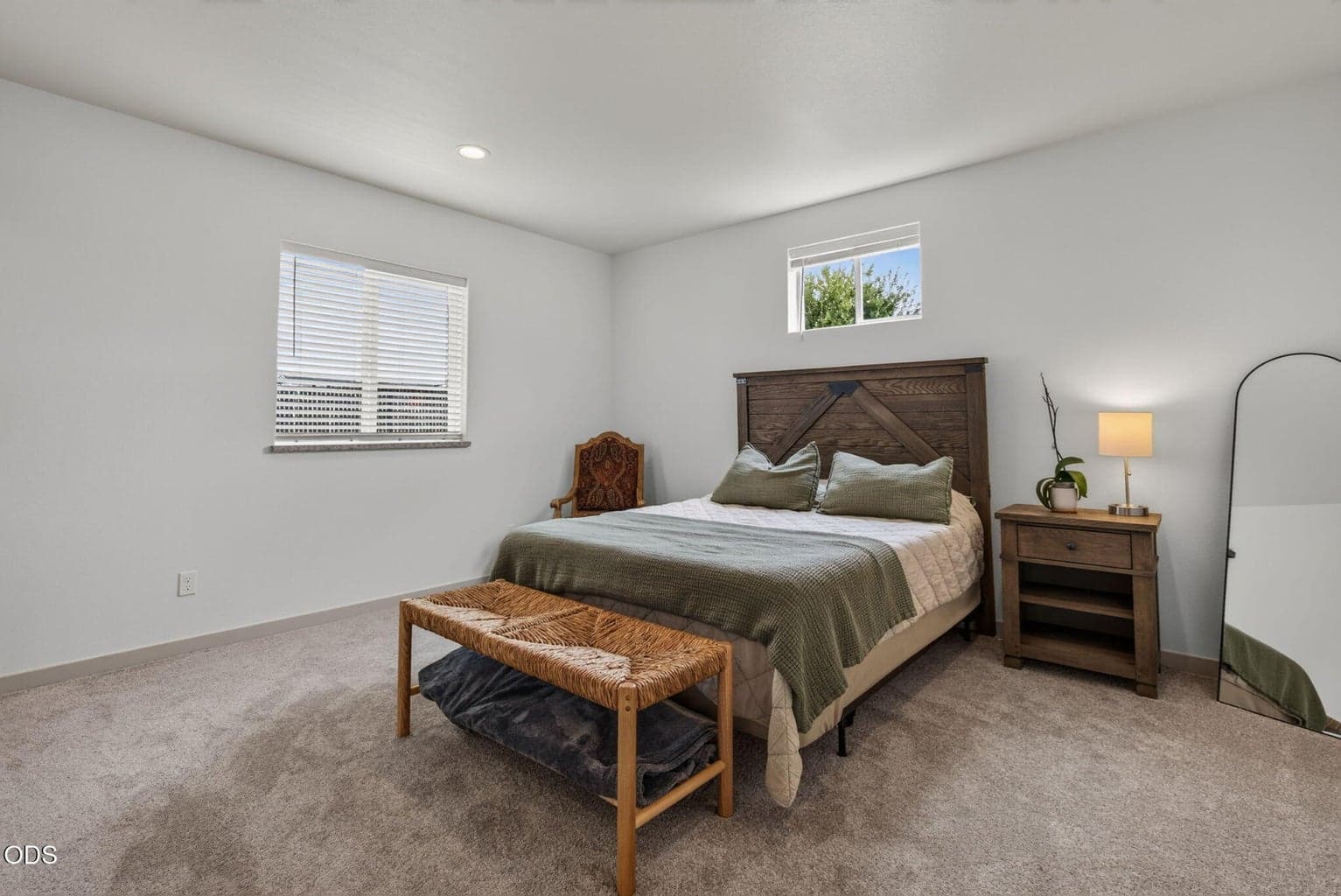 Photo of 660 A Street 12 of 28