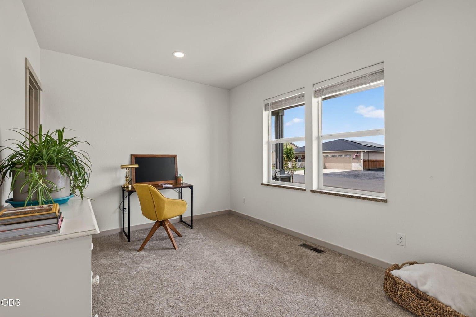 Photo of 660 A Street 21 of 28