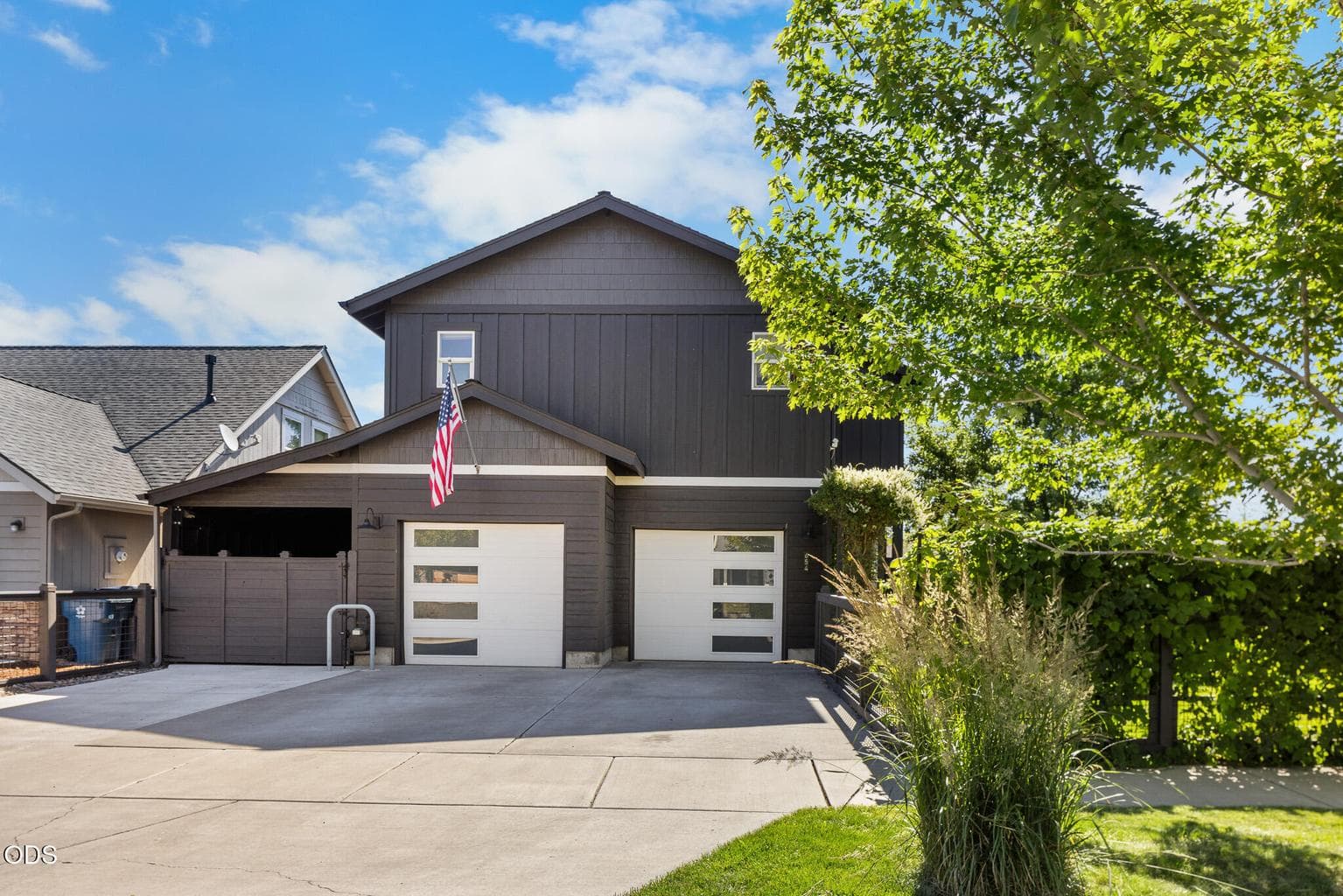 Photo of 654 Providence Drive 1 of 40