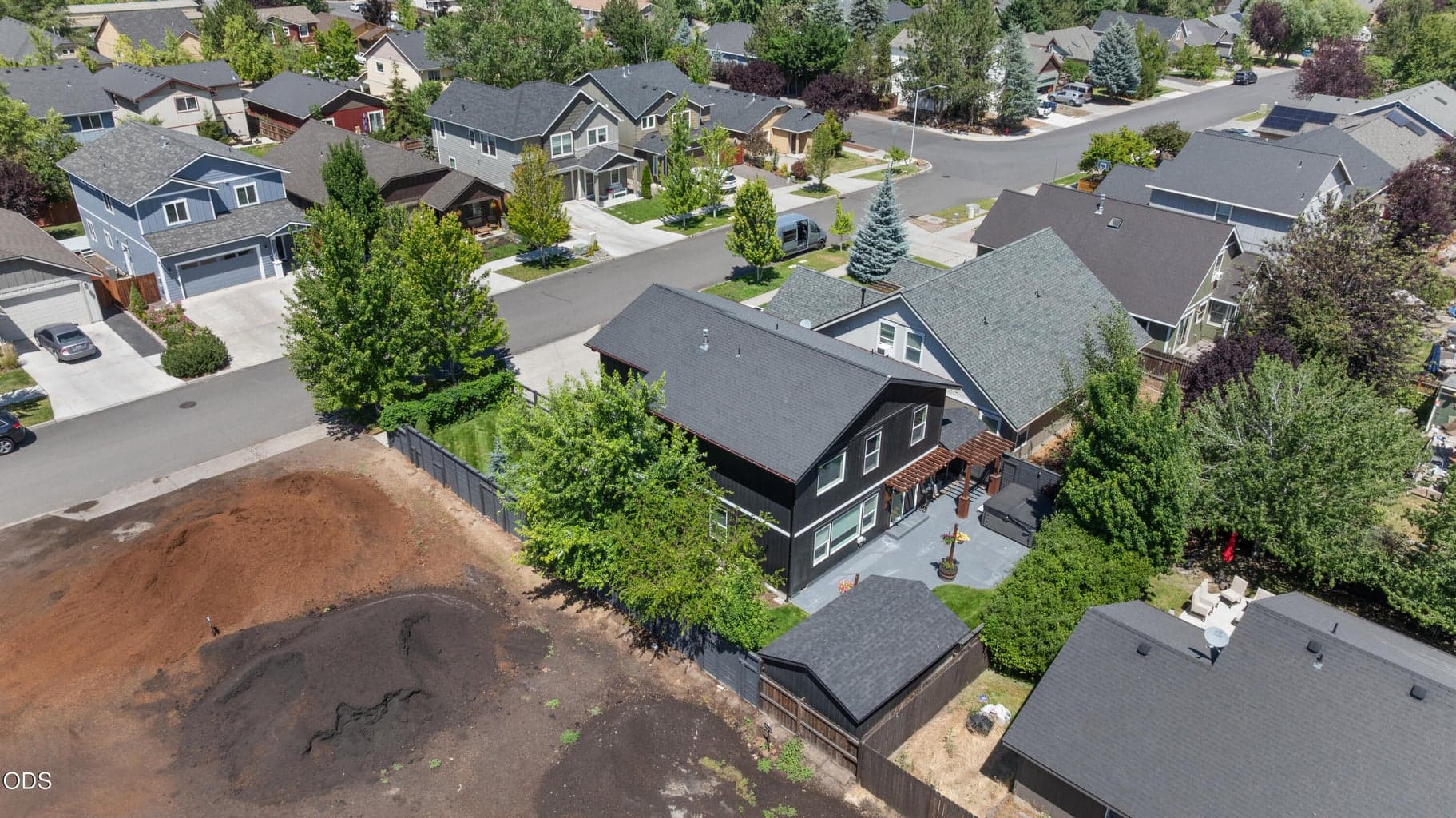 Photo of 654 NE Providence Drive 38 of 40