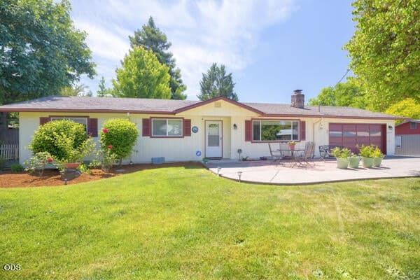 Photo of 1429 Meier Drive 2 of 36
