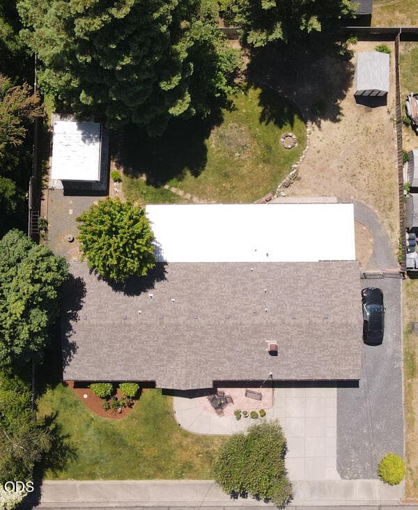 Photo of 1429 Meier Drive 4 of 36