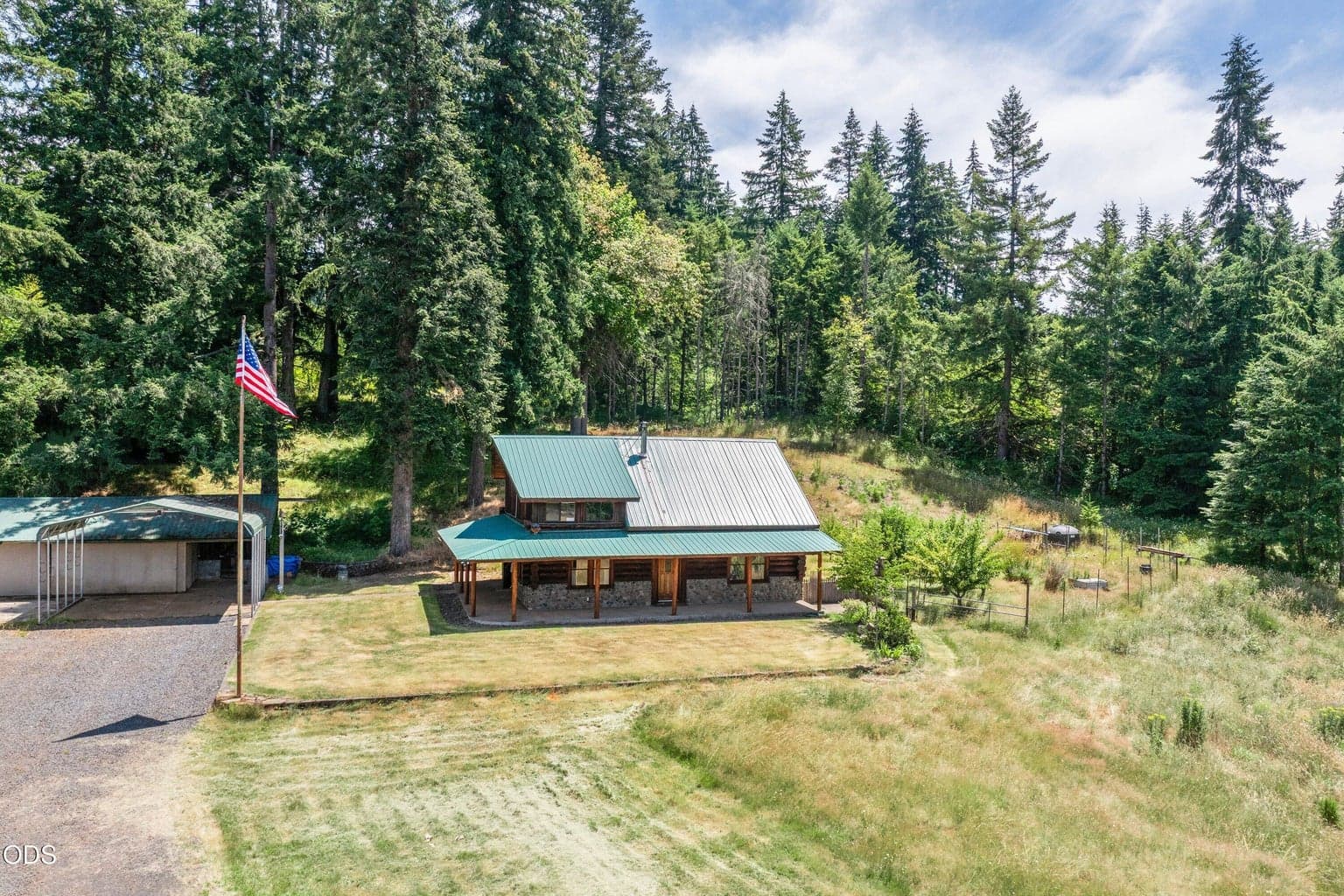 Photo of 3805 Briar Knob Loop 3 of 46