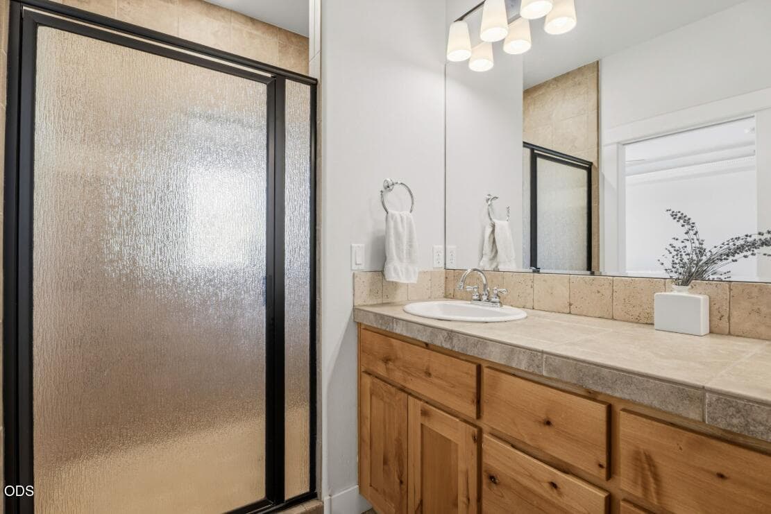 Photo of 63150 Peale Street 20 of 47