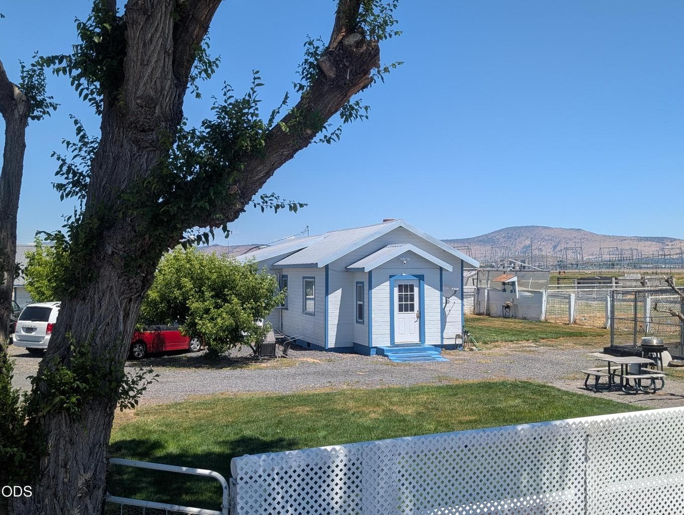 Photo of 109 Miller Island Road 3 of 49