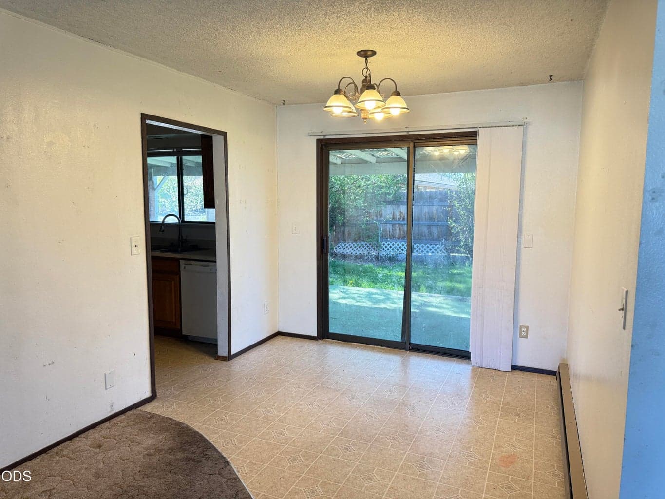 Photo of 297 Fairview Street 5 of 22