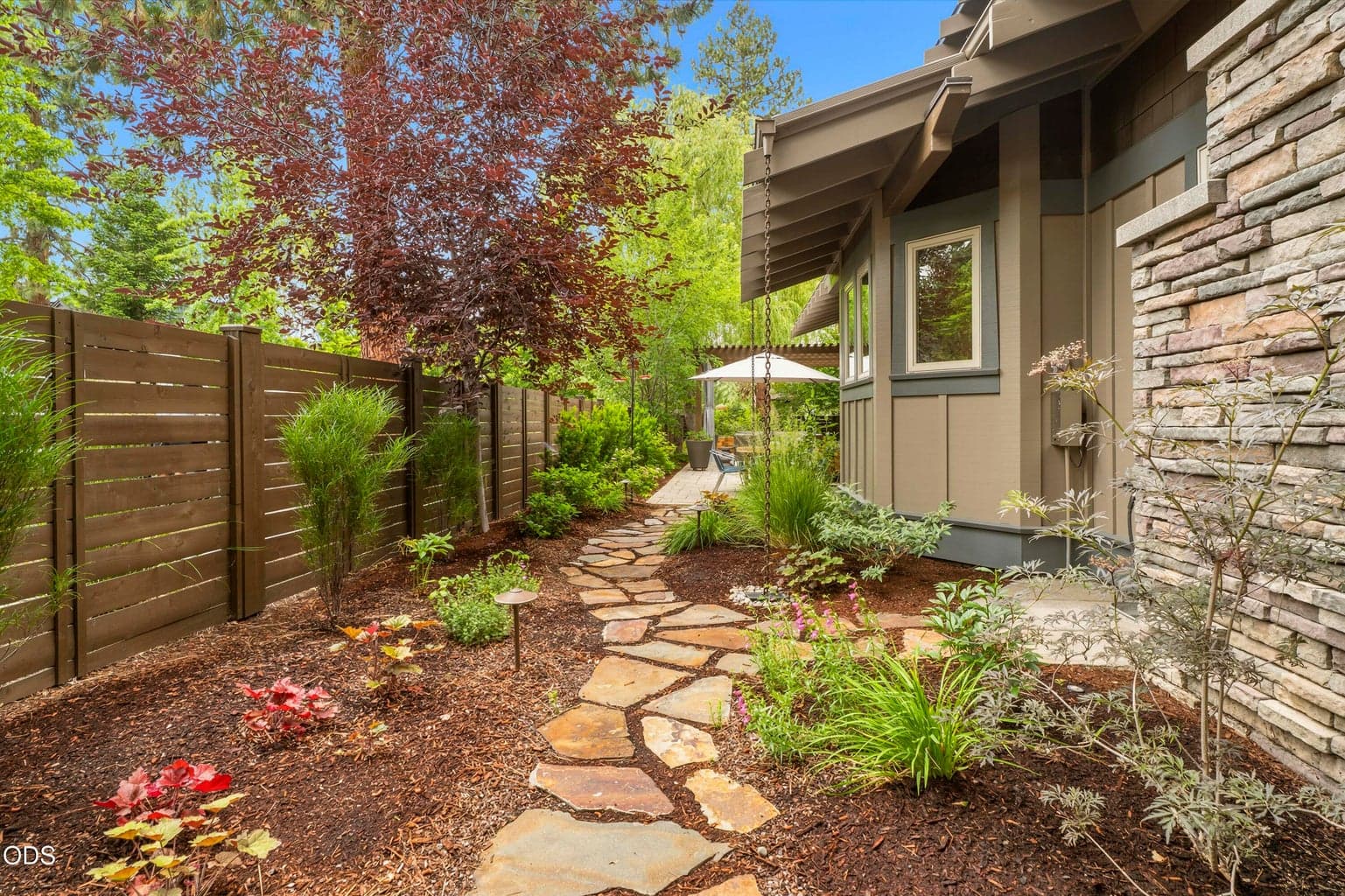 Photo of 1471 NW John Fremont Street 41 of 50