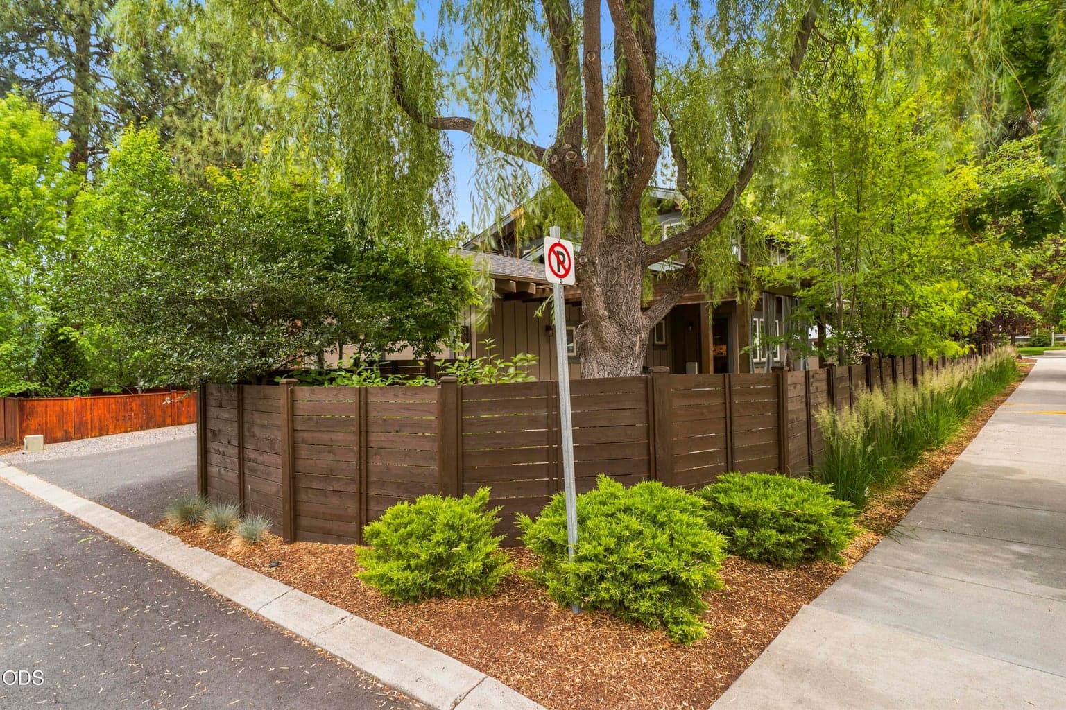 Photo of 1471 NW John Fremont Street 48 of 50