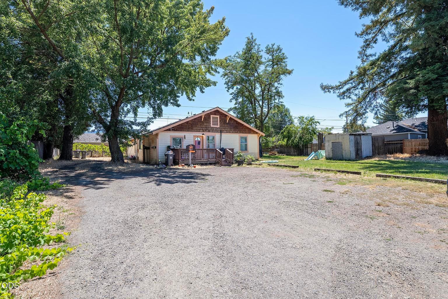 Photo of 825 13th Street 1 of 27