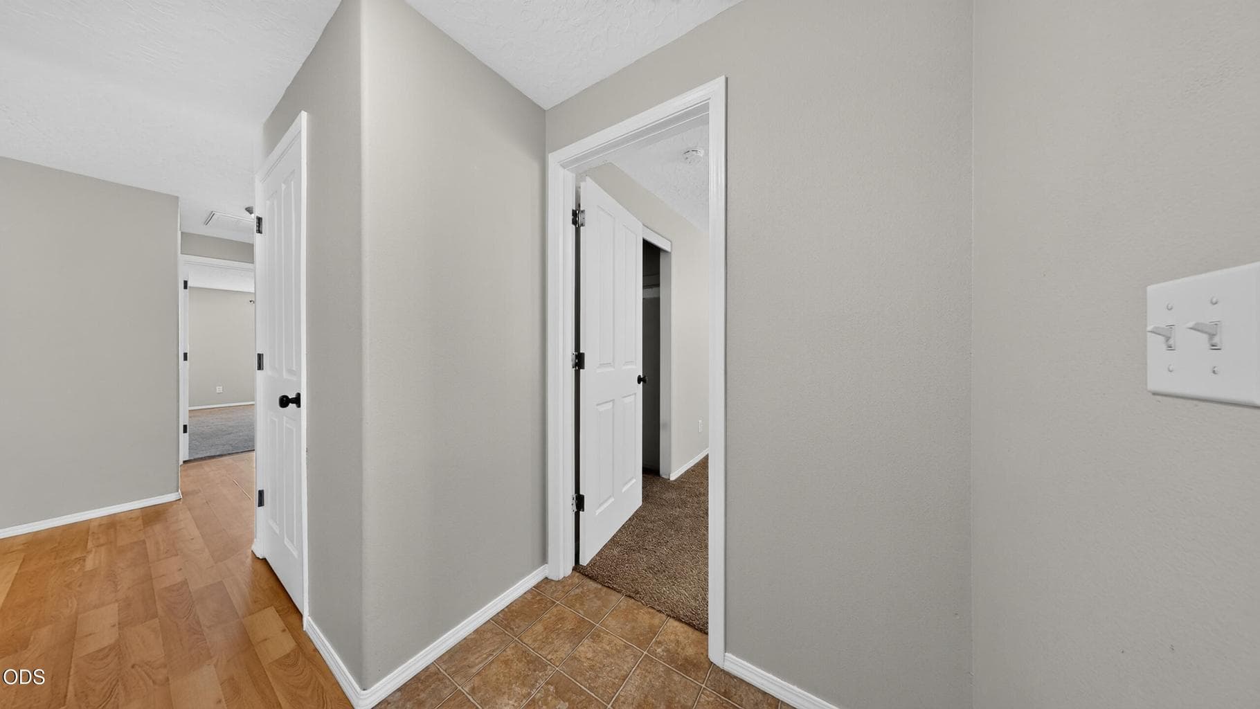 Photo of 16457 Heath Drive 5 of 28