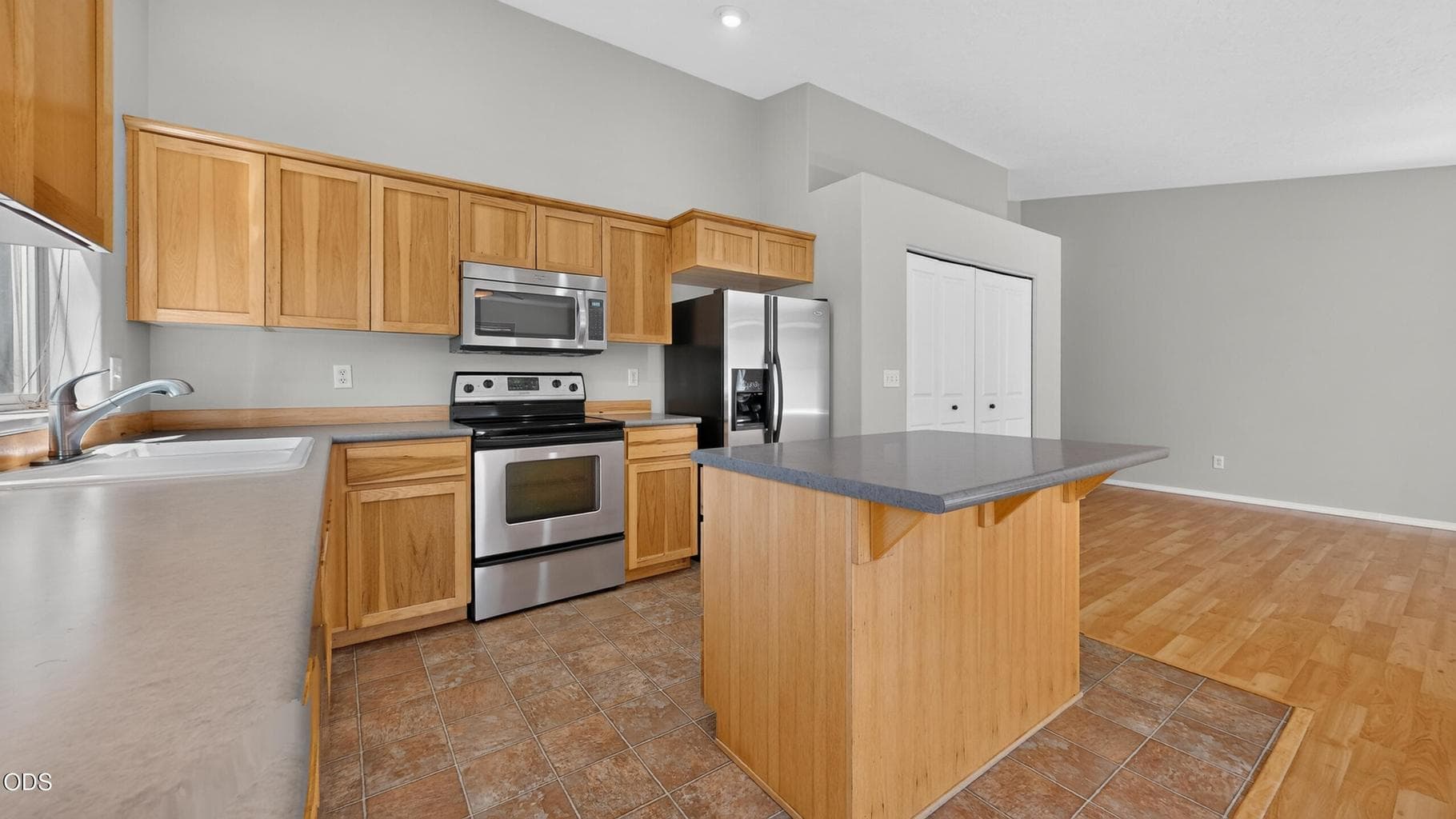 Photo of 16457 Heath Drive 13 of 28
