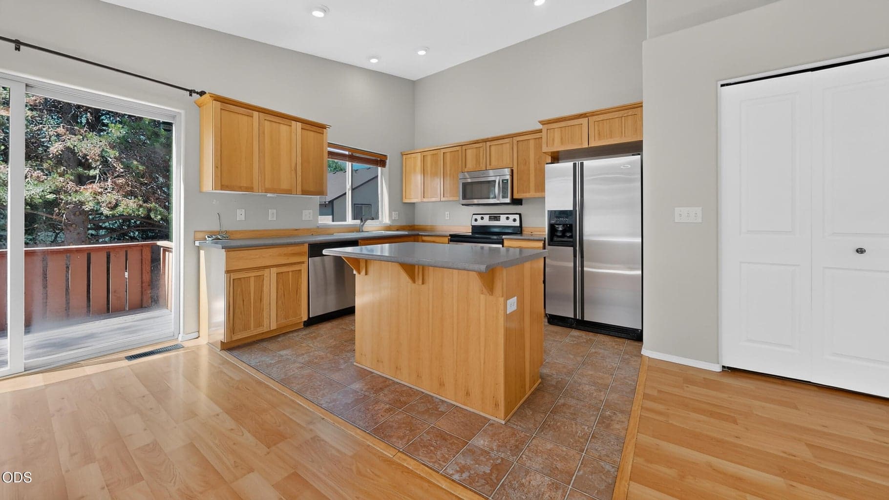 Photo of 16457 Heath Drive 14 of 28
