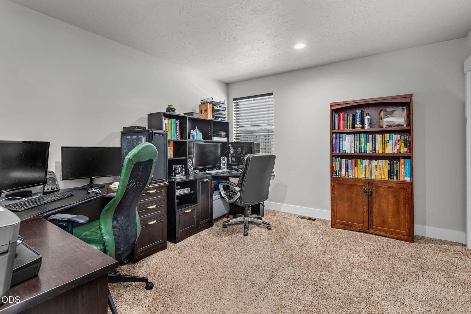 Photo of 919 SE Maliah Avenue 10 of 21