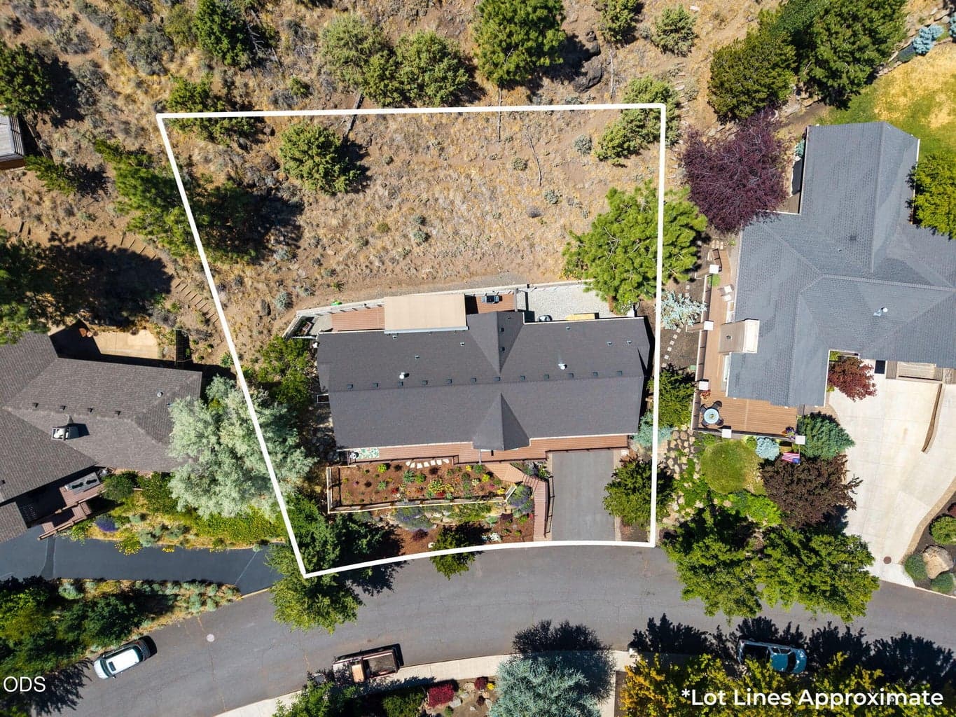 Photo of 577 NW Greyhawk Avenue 57 of 62