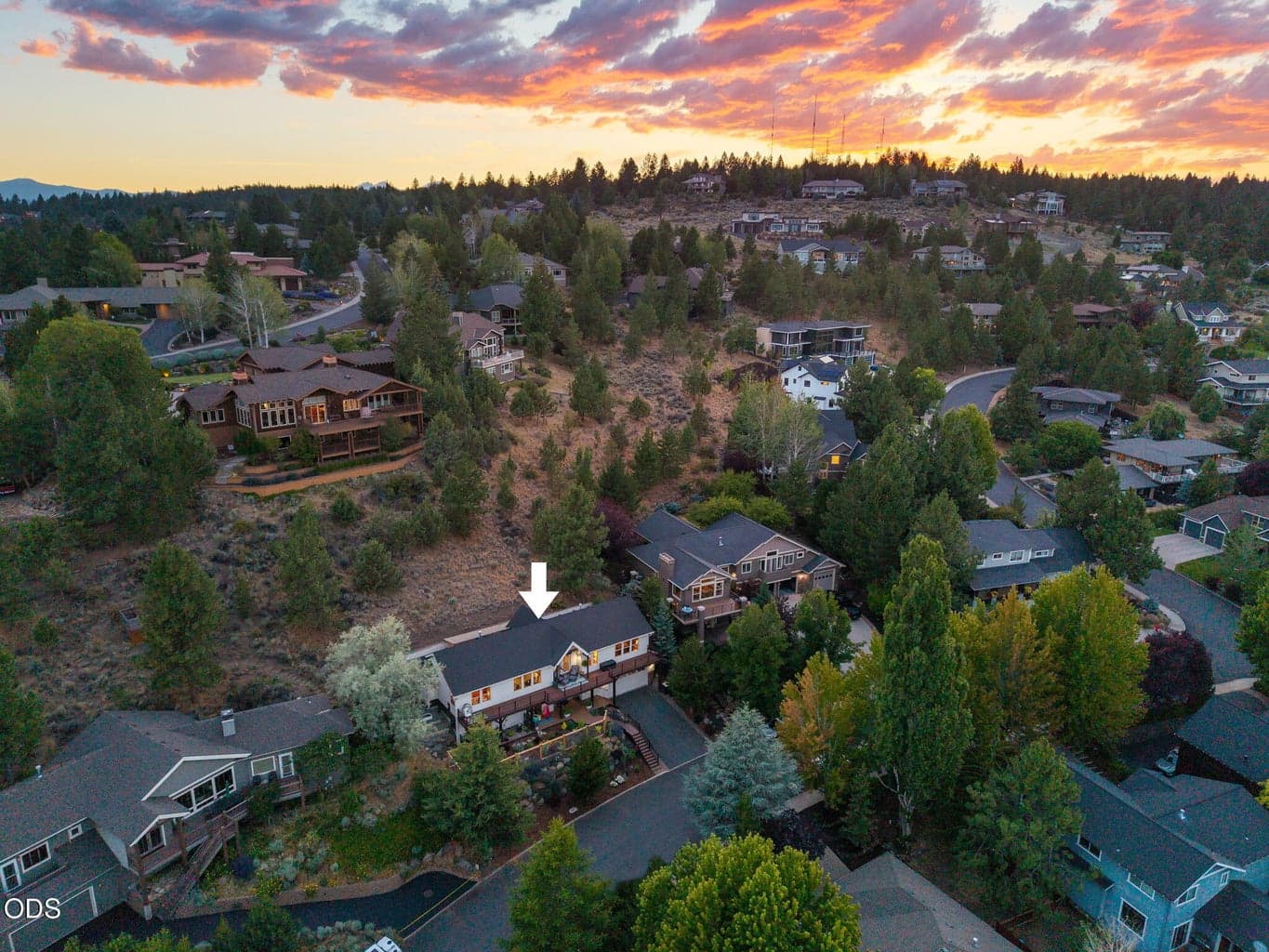 Photo of 577 NW Greyhawk Avenue 55 of 62