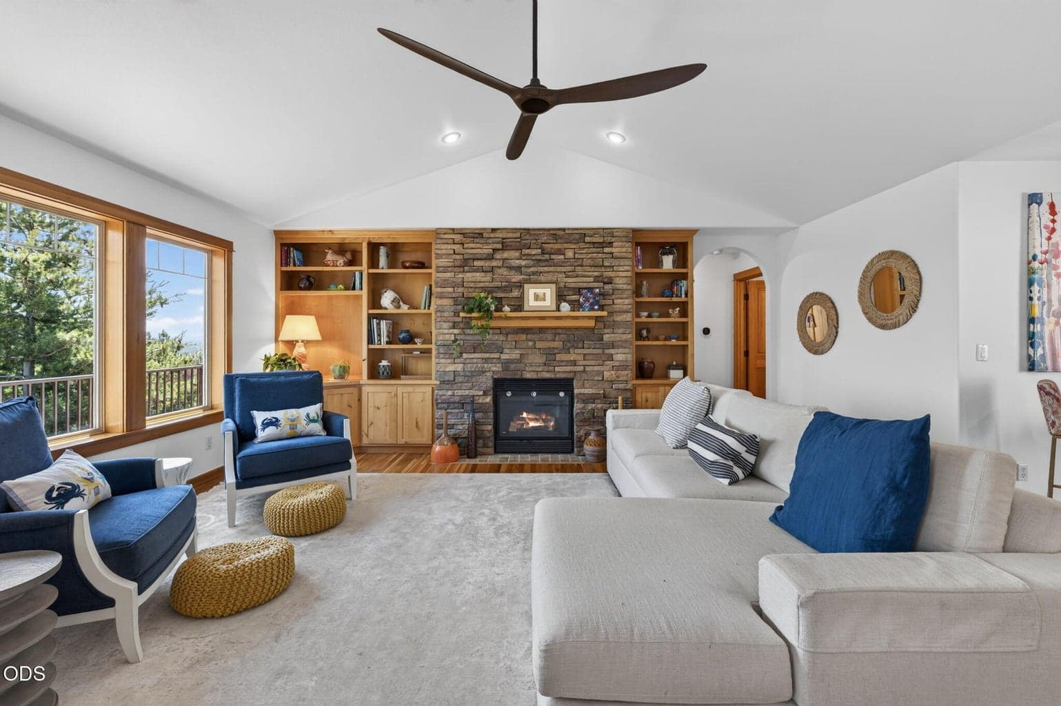 Photo of 577 NW Greyhawk Avenue 21 of 62