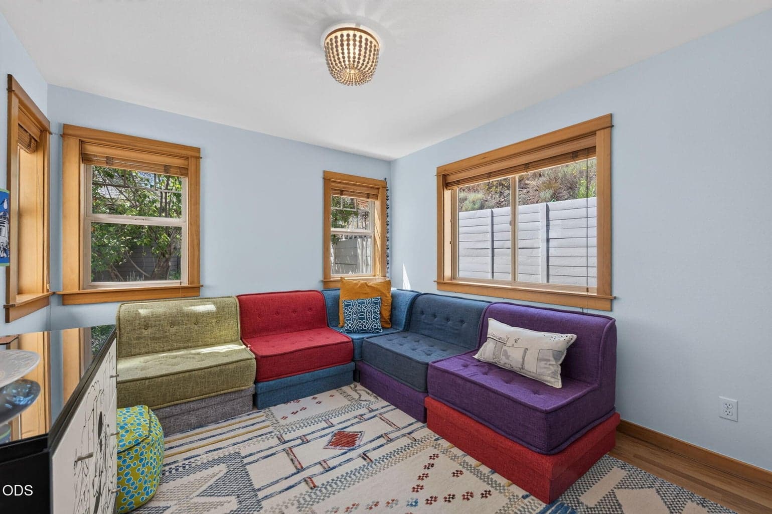 Photo of 577 NW Greyhawk Avenue 34 of 62