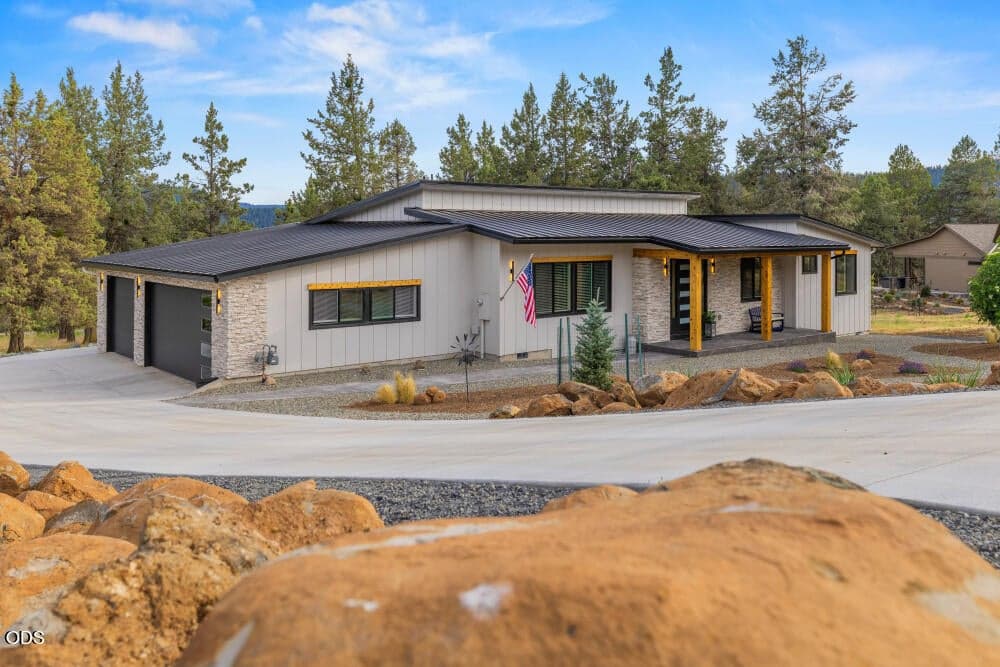 Photo of 12156 Turnstone Drive 2 of 42