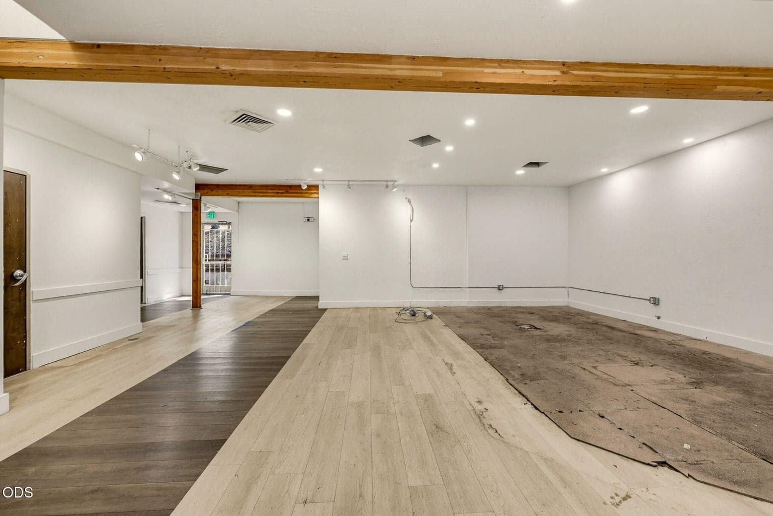 120 Main space