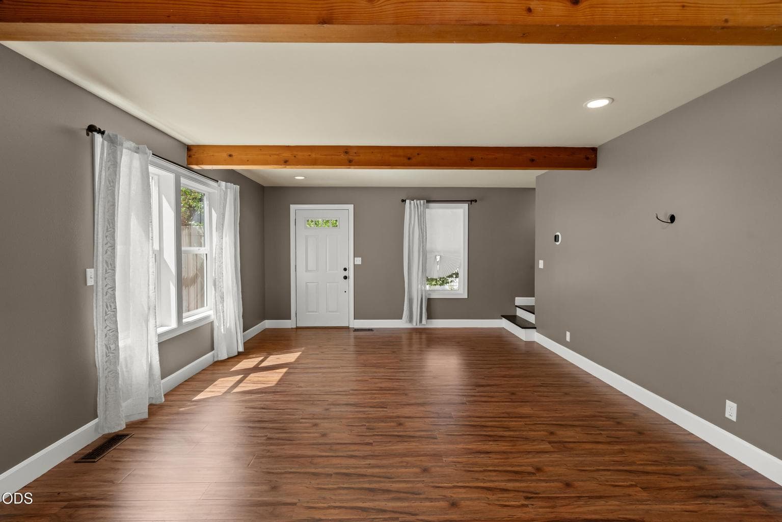 Photo of 923 Bellview Avenue 4 of 35