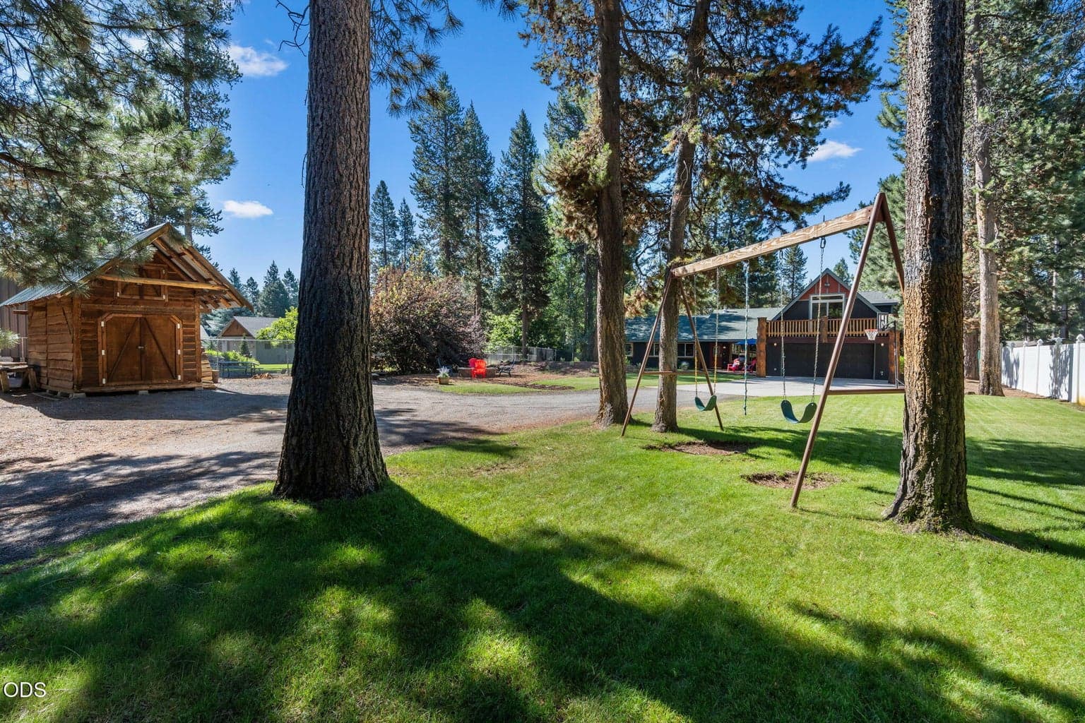Photo of 17065 Oxnard Road 20 of 47