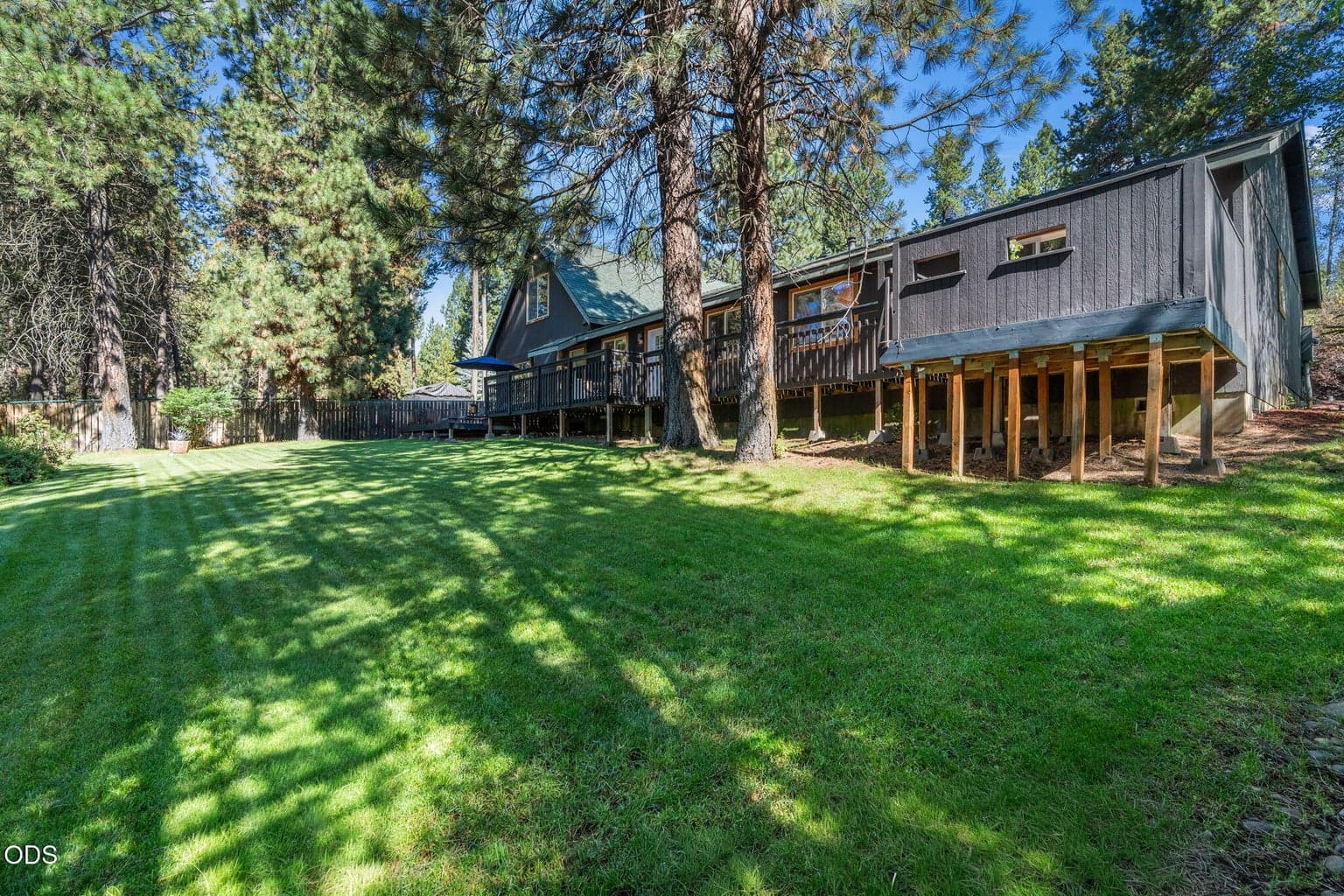 Photo of 17065 Oxnard Road 21 of 47