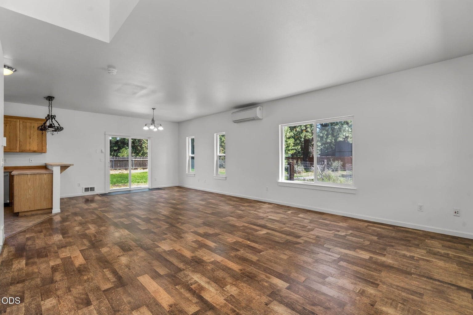 Photo of 60180 Pawnee Road 5 of 53
