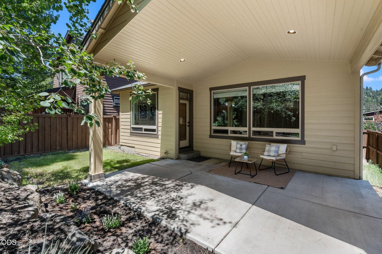 Photo of 1713 NW Precision Lane 22 of 28