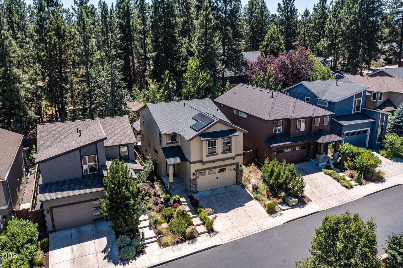 Photo of 1713 NW Precision Lane 27 of 28