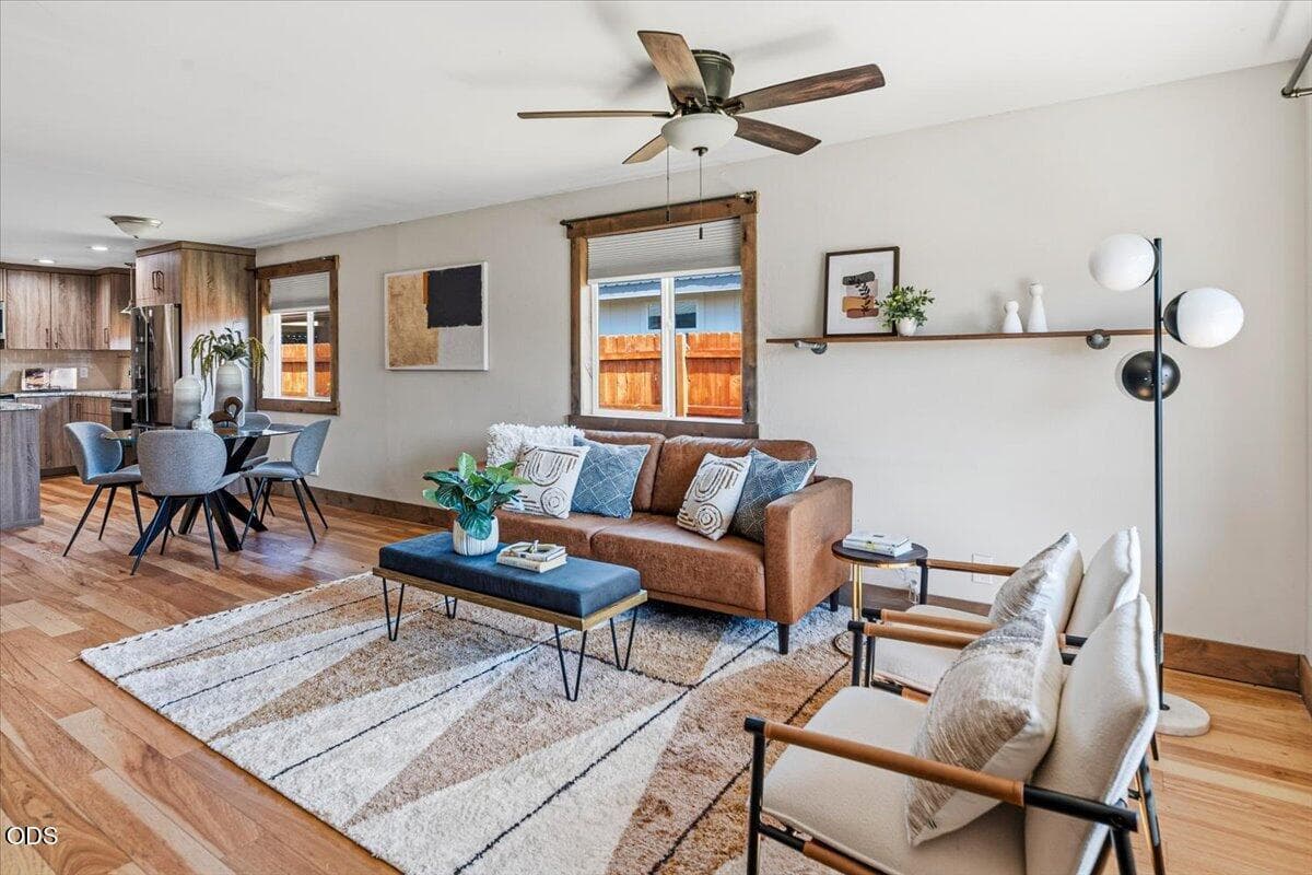 Photo of 645 7th Street 5 of 37