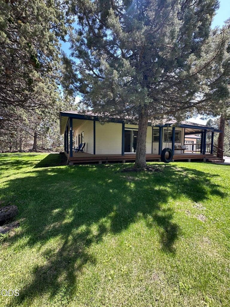 Photo of 20275 Rogers Road 2 of 39
