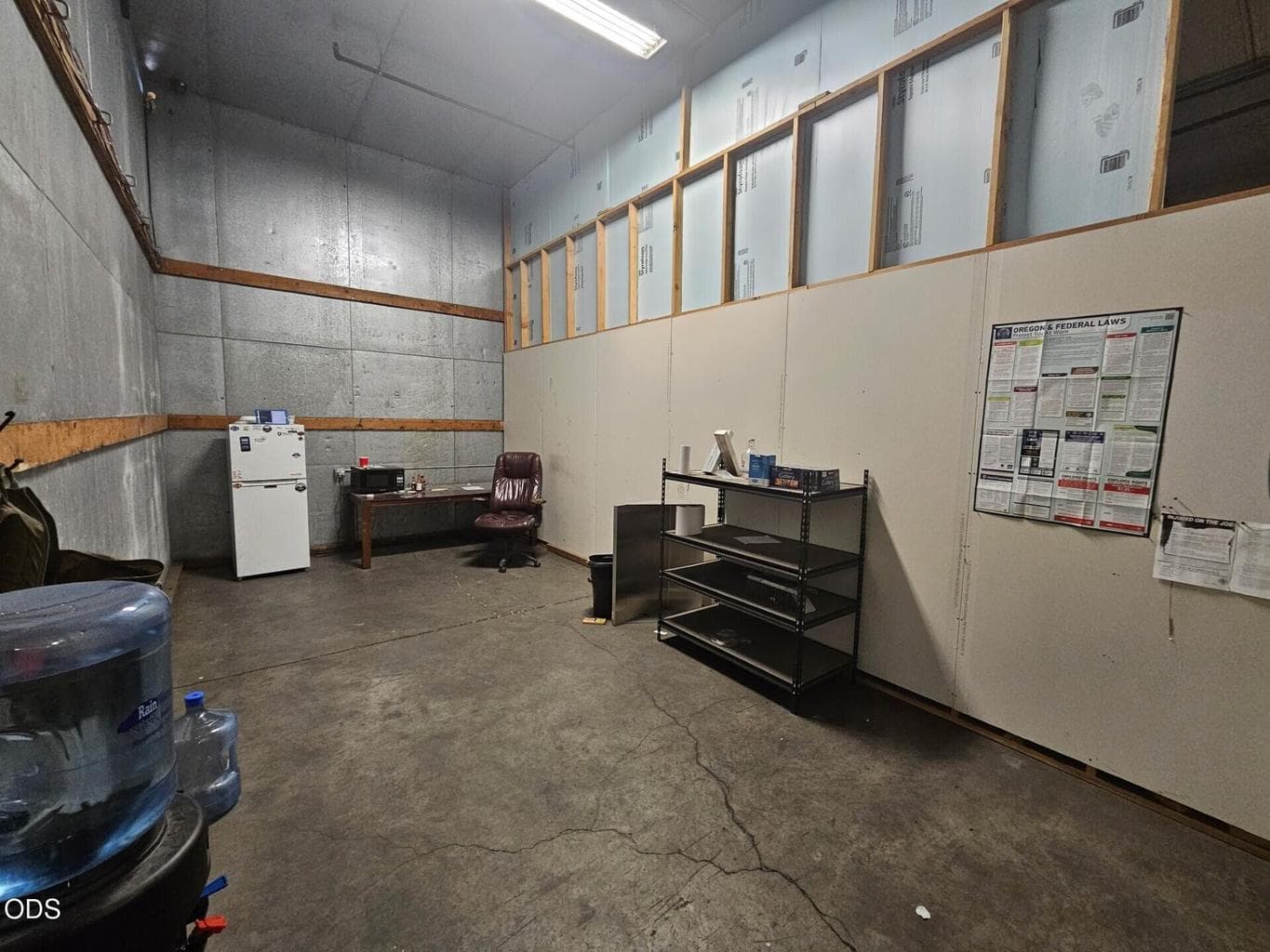 Photo of 273 SE 9th Street 8 of 12