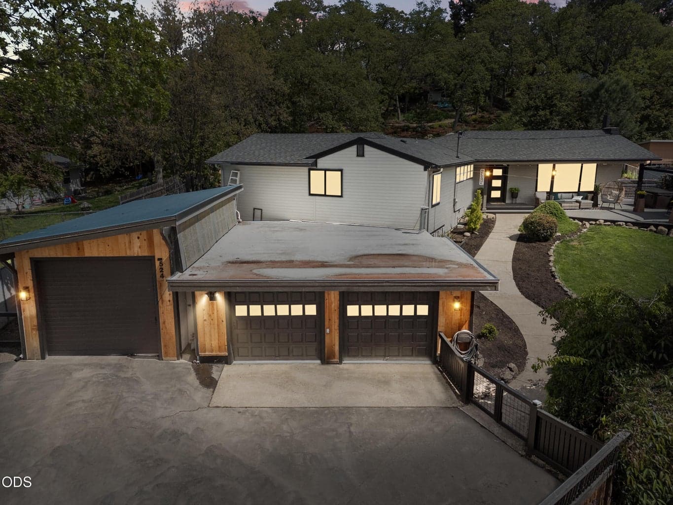 Photo of 524 Berkeley Way 1 of 50