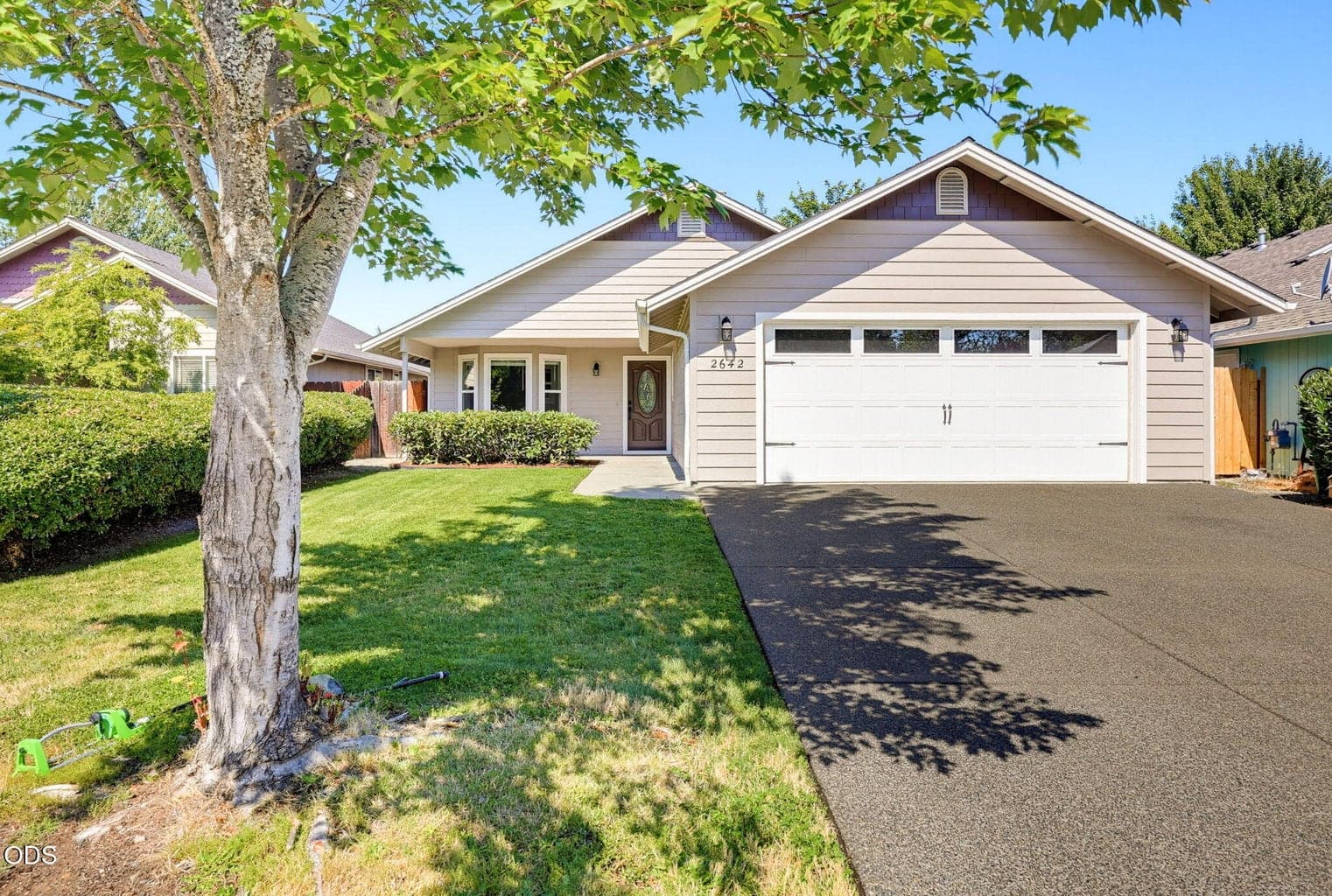 Photo of 2642 Esther Lane 1 of 31