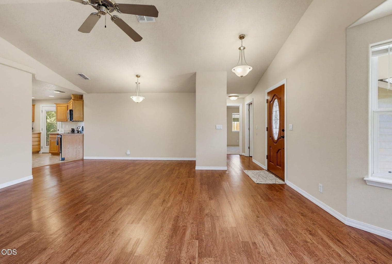 Photo of 2642 Esther Lane 3 of 31