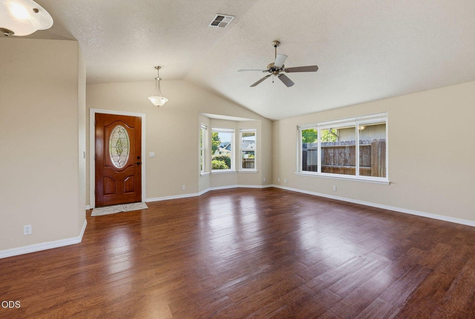 Photo of 2642 Esther Lane 5 of 31