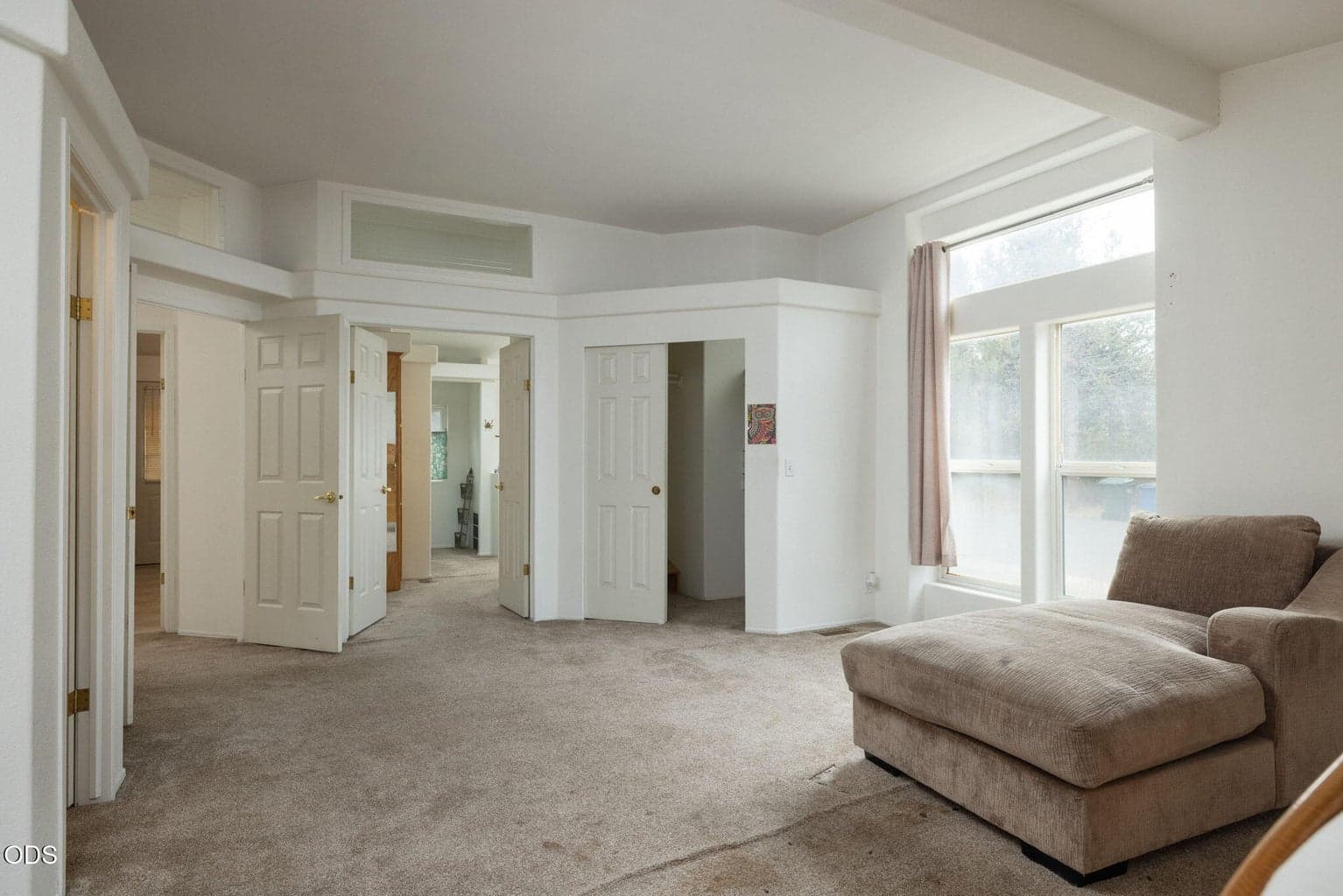 Photo of 15728 Eastwind Court 20 of 40