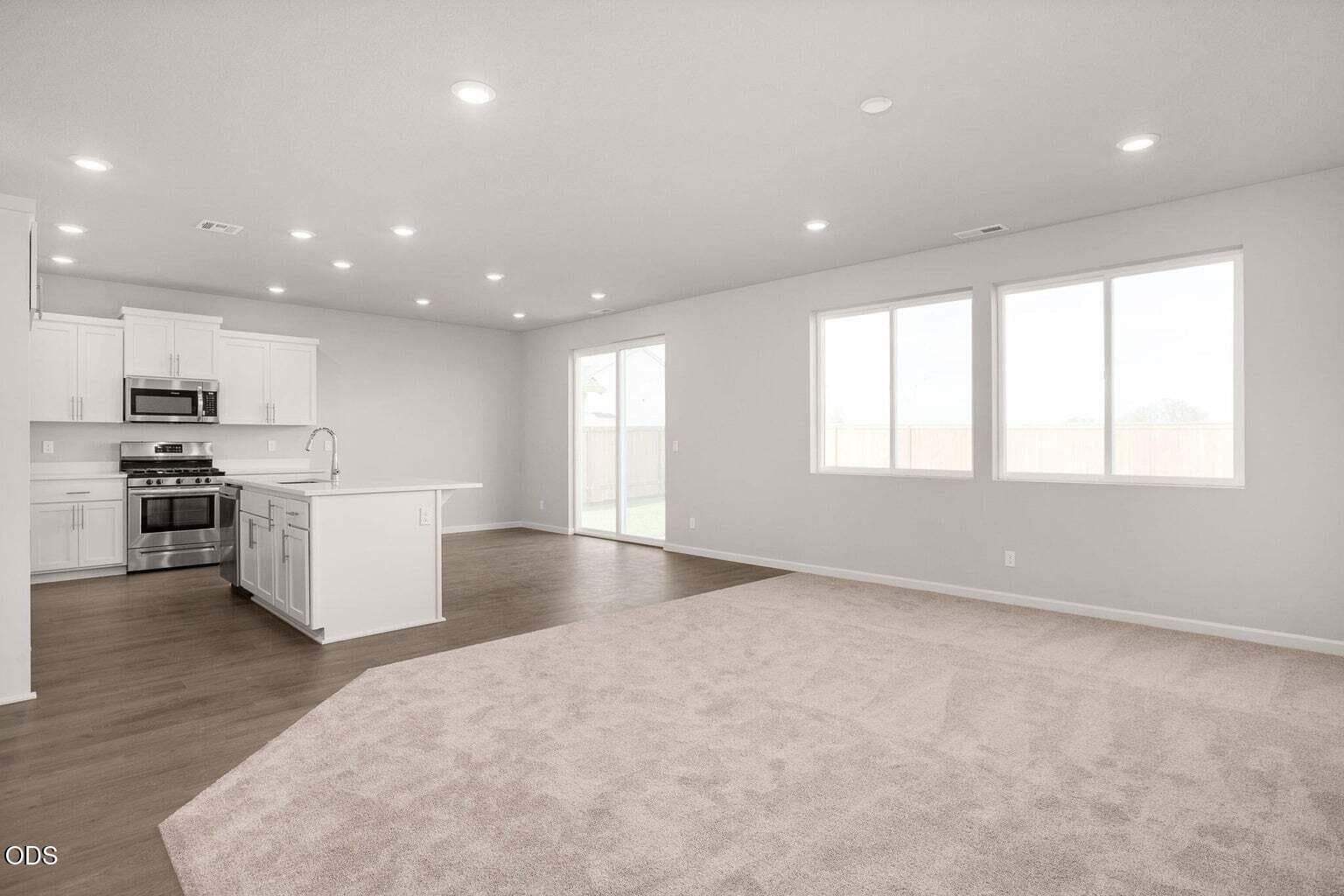 Photo of 63193 Carly Ln 23 of 39