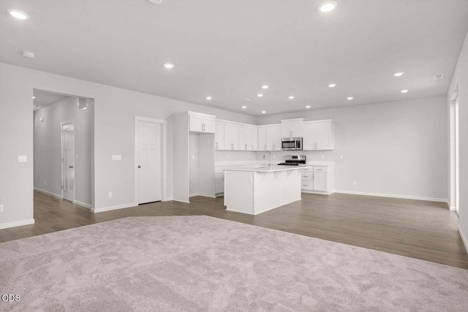 Photo of 63193 Carly Ln 24 of 39
