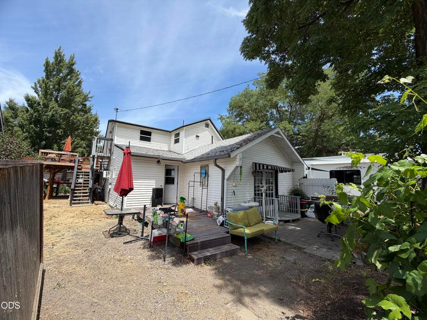 Photo of 304 2nd Avenue 5 of 14