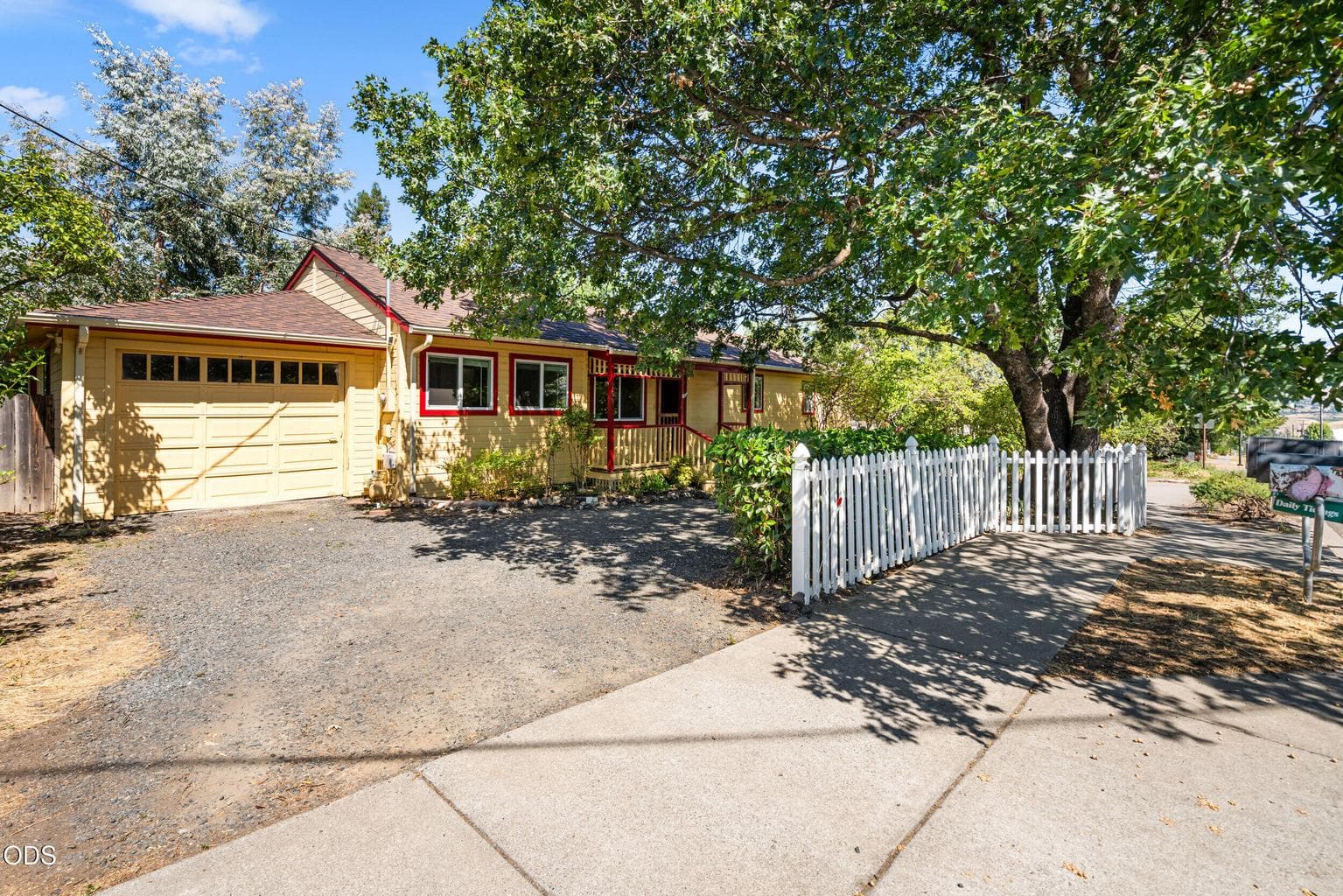 Photo of 759 Tolman Creek Road 2 of 25