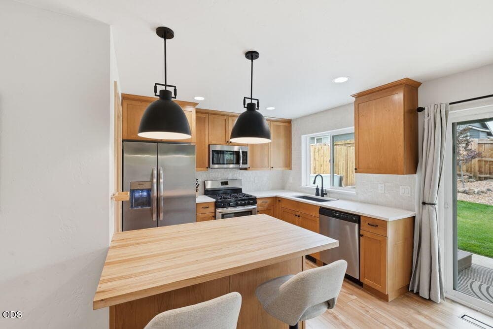 Photo of 62851 Daniel Road 4 of 12